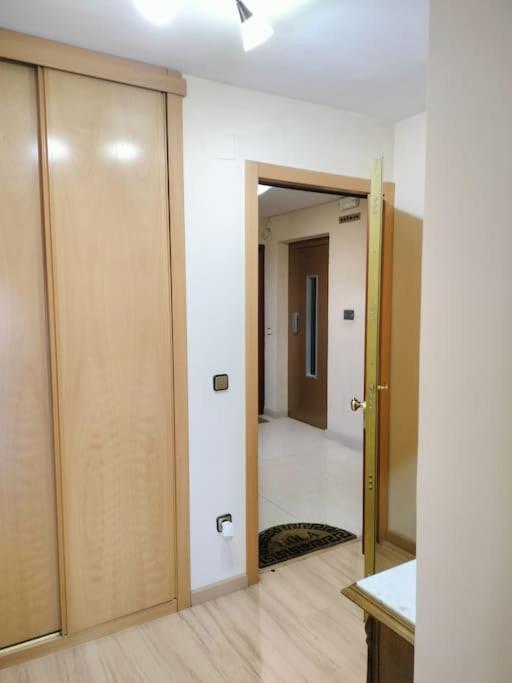 Apartamento Deluxe El Camino Alcala de Henares Ngoại thất bức ảnh