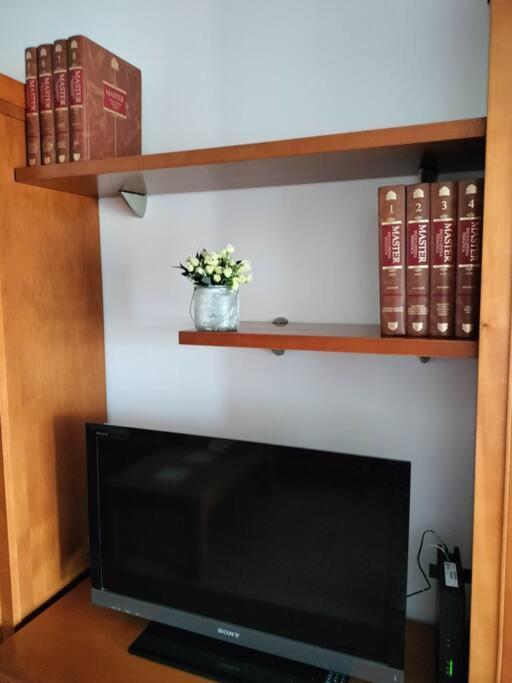 Apartamento Deluxe El Camino Alcala de Henares Ngoại thất bức ảnh