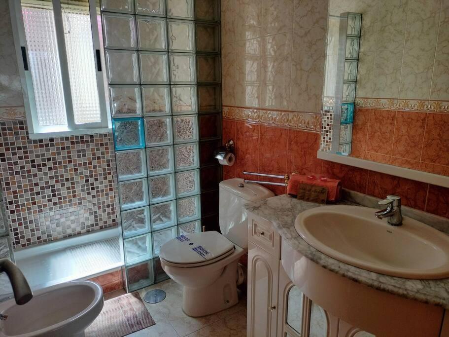 Apartamento Deluxe El Camino Alcala de Henares Ngoại thất bức ảnh
